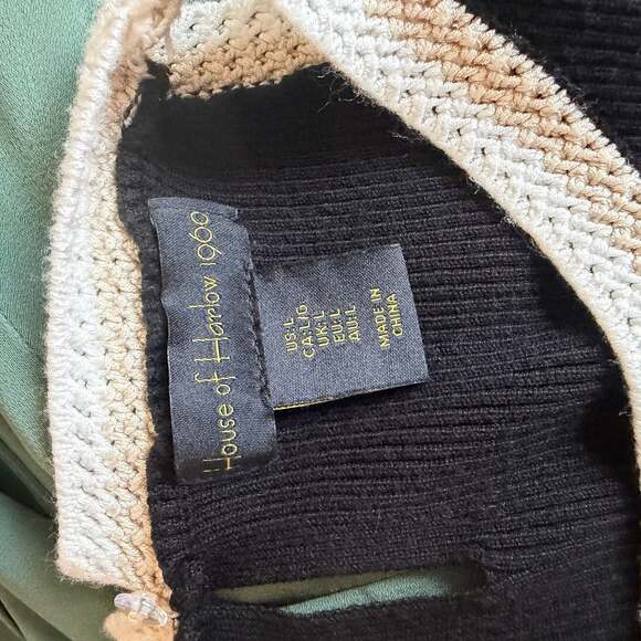 House of Harlow 1960 Black Ribbed Knit Tank Top with Crochet Trim - Picture 3 of 4